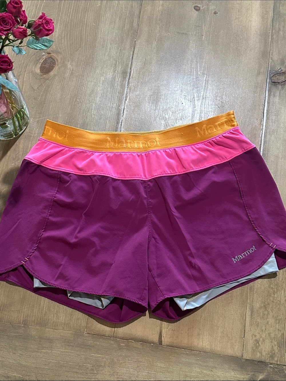 Marmot Women's Magenta Athletic Skort with Pink Band and Orange Waist